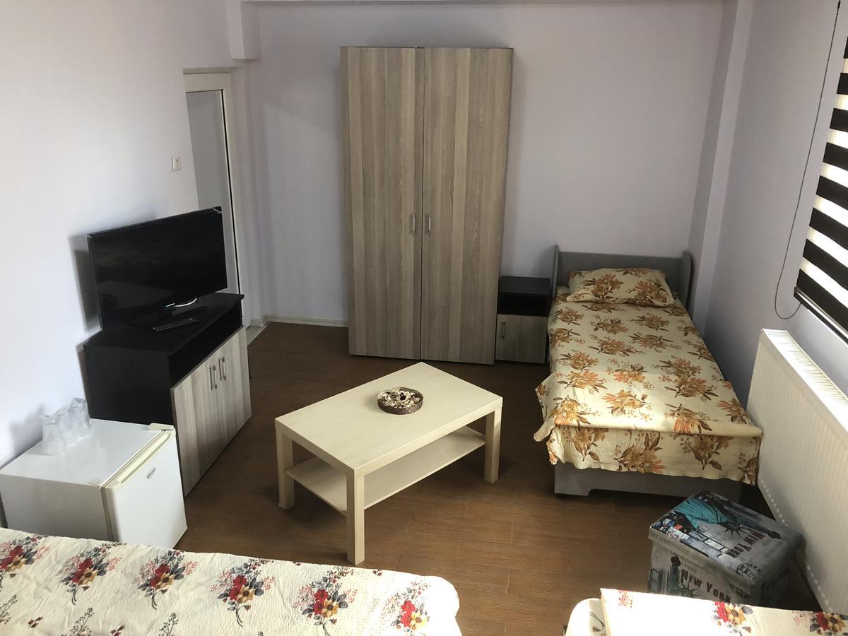 Andia Hotel Constanta Bagian luar foto
