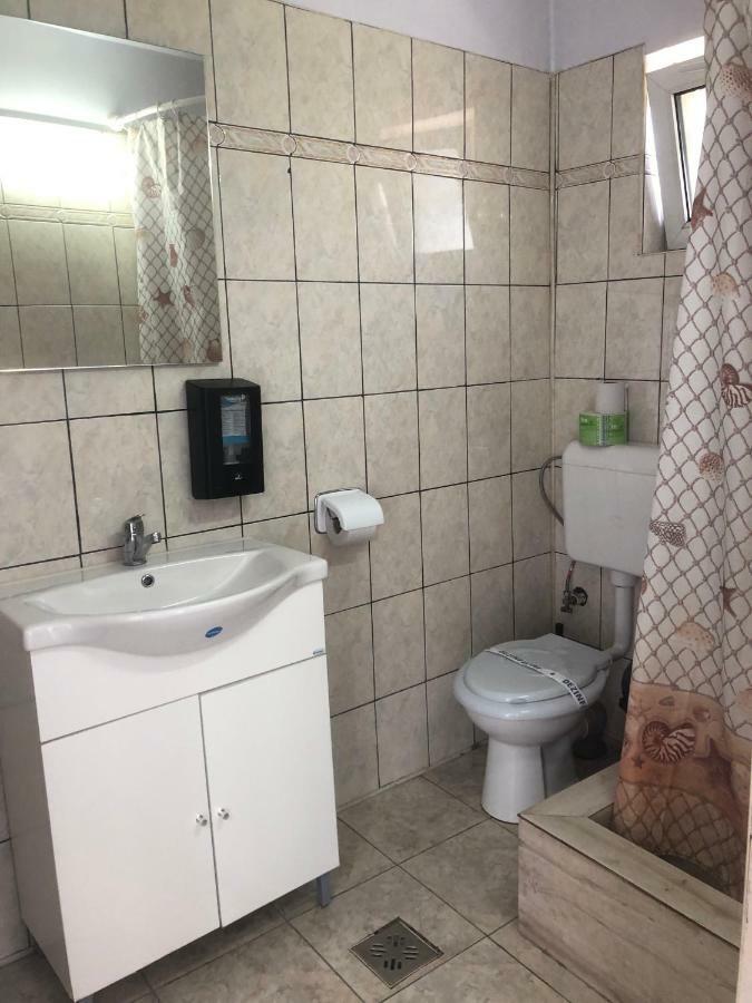 Andia Hotel Constanta Bagian luar foto